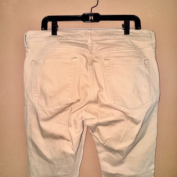 J. Crew Men's Straight Leg Khaki Jeans in Tan - Size 34/30 - Picture 10 of 10